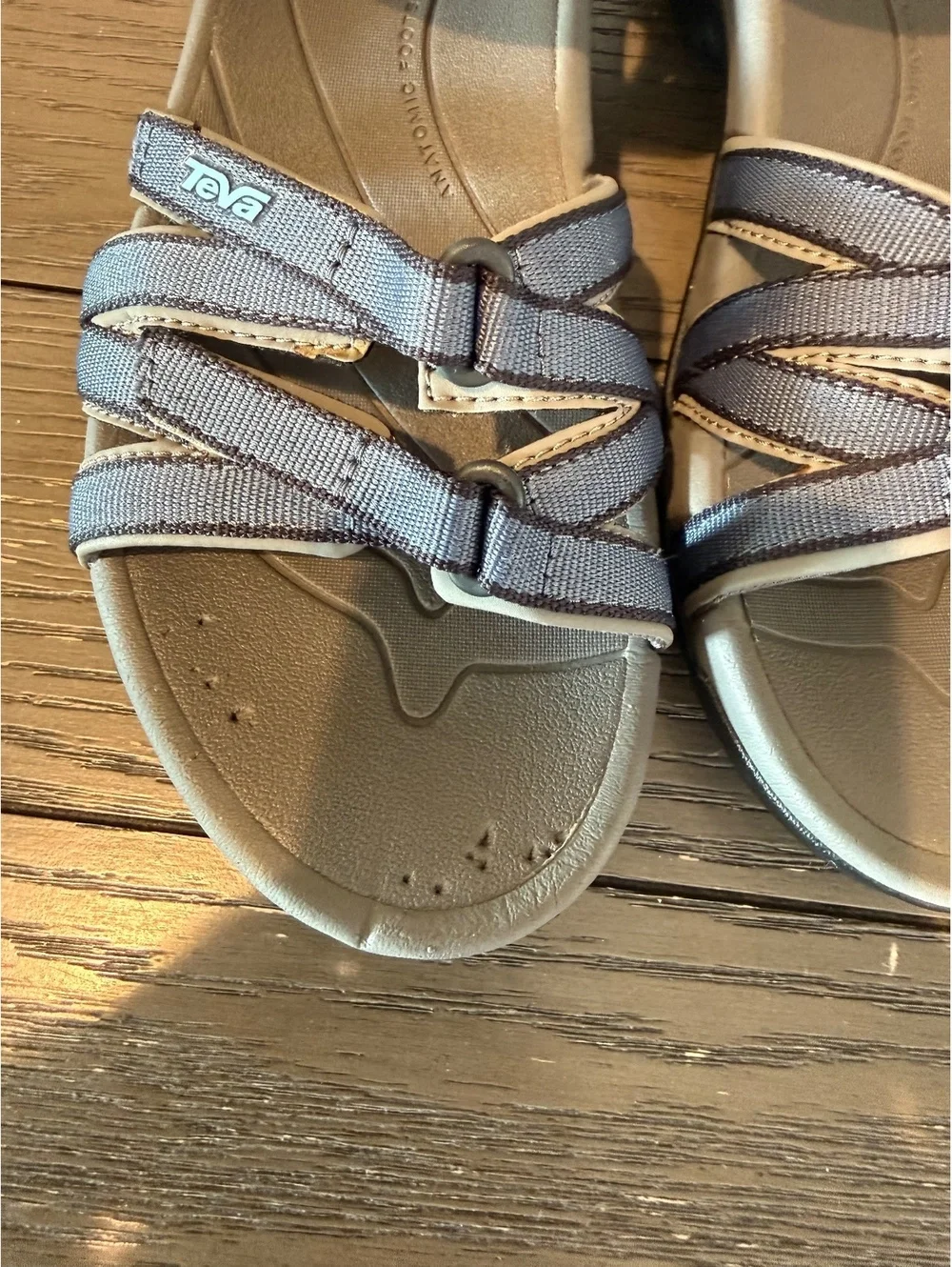 Teva Women's Size 7.5 Gray Sport Sandals